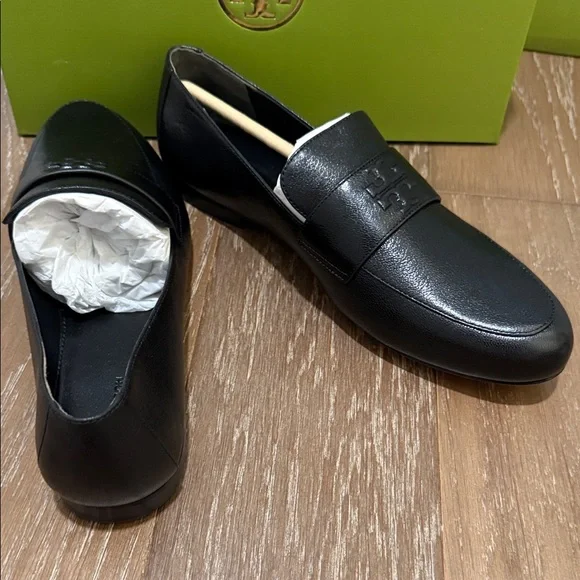 Tory Burch Black Pebbled Leather Penny Loafers - Picture 7 of 14